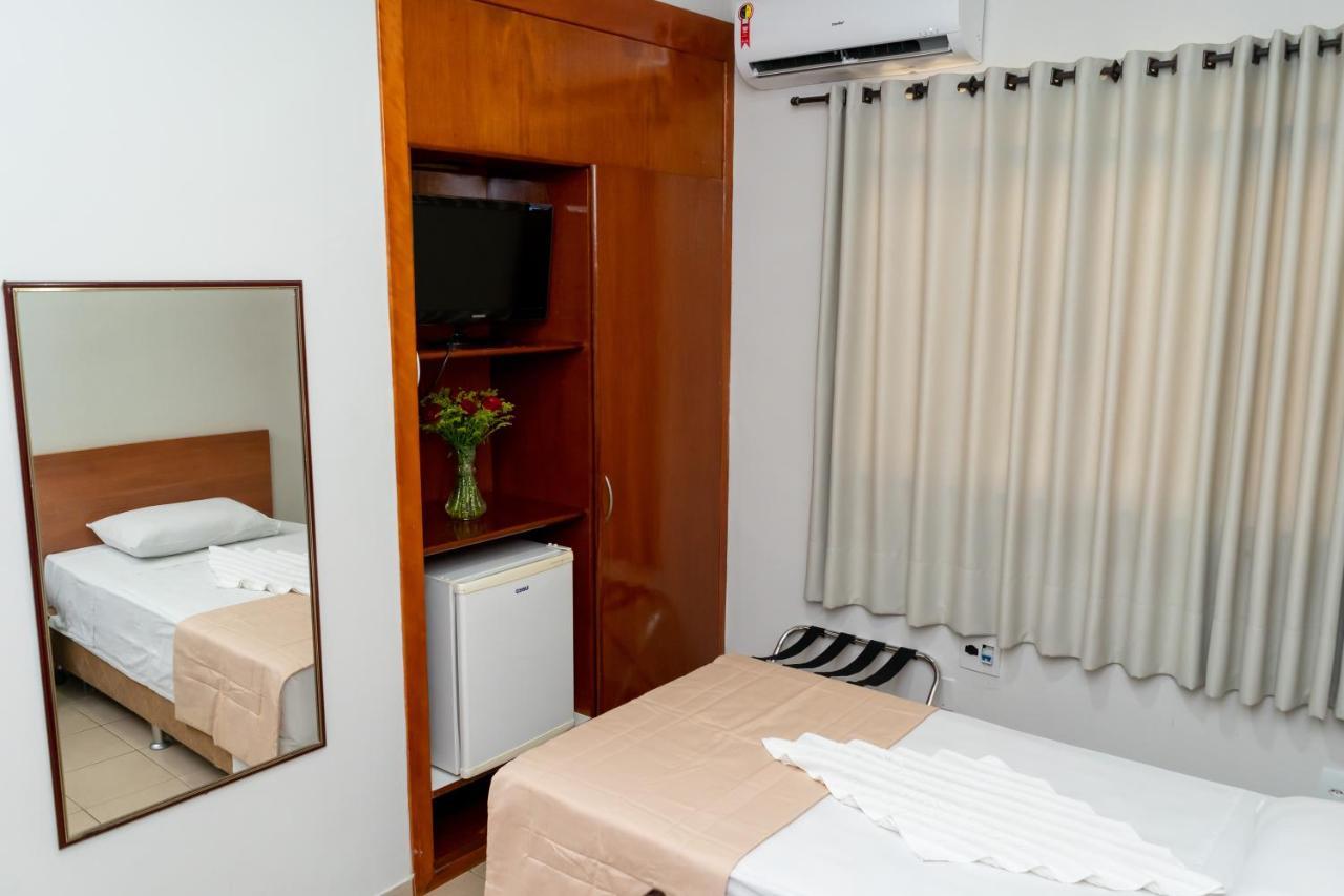 Bandeirantes Hotel Cuiabá Exteriör bild
